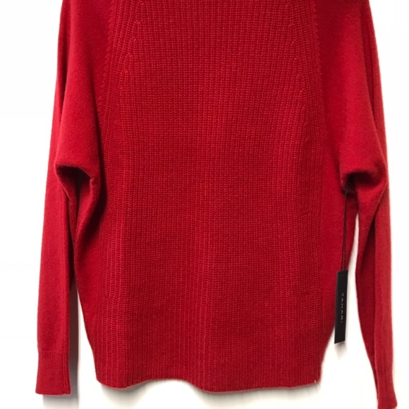 Pure Luxe Cashmere Sweater - Picture 4 of 8